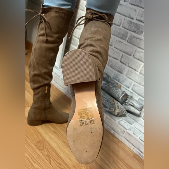 Brand new over the knee sues boots - Picture 7 of 7